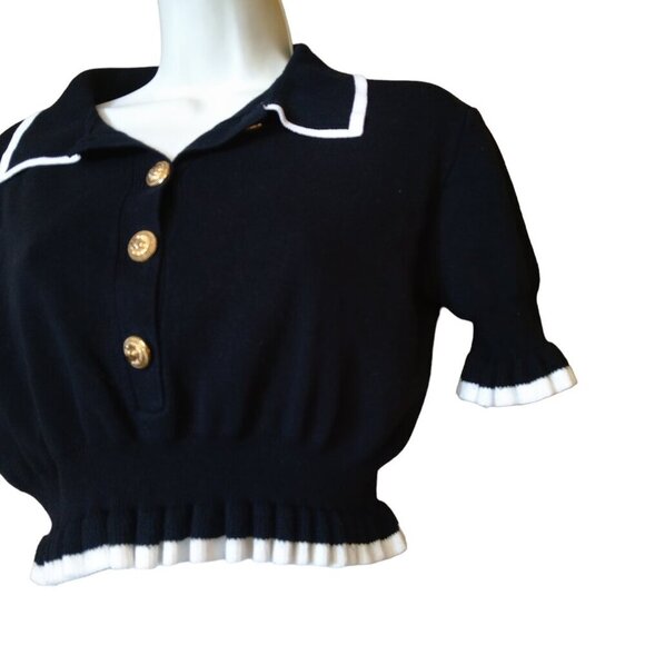 DAZY Women's Medium Black Short Sleeve Knit Crop Top With Button Detailing - Picture 3 of 4